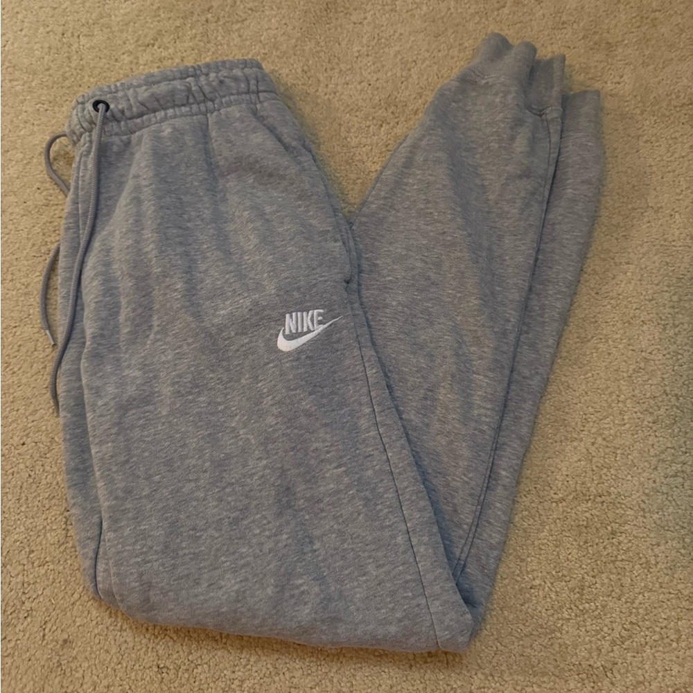 Nike grey jogger sweatpants